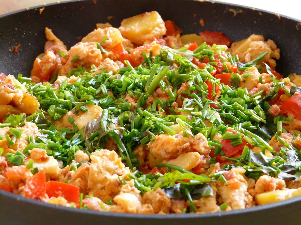 10 Simple and Healthy Recipes for Beginners to Start Cooking Today